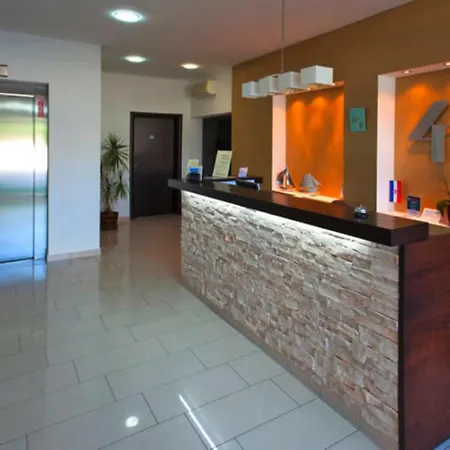 Appartamento Vila 4m Miletici Cdn021019 Cye Rtina