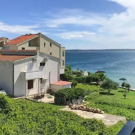 Vila 4m Miletici Cdn021019 Cye *